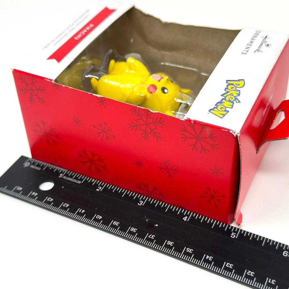 Hallmark Pokémon Pikachu Christmas Tree Ornament 2HCM9101 2021 Hallmark Holidays